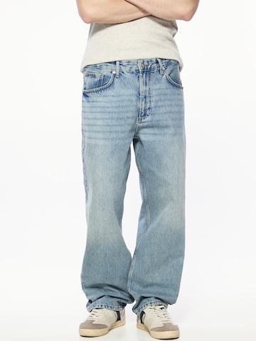 Loosefit Jean Pull&Bear en bleu : devant
