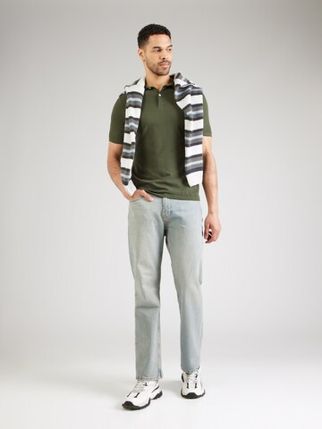 ABOUT YOU Shirt 'Eddi Polo' in Green