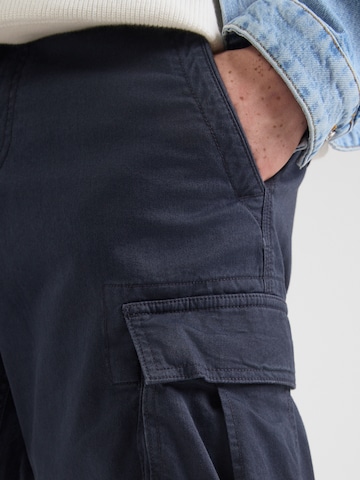 GAP Loosefit Cargobyxa i blå