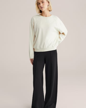 Bluză de molton de la WE Fashion pe bej