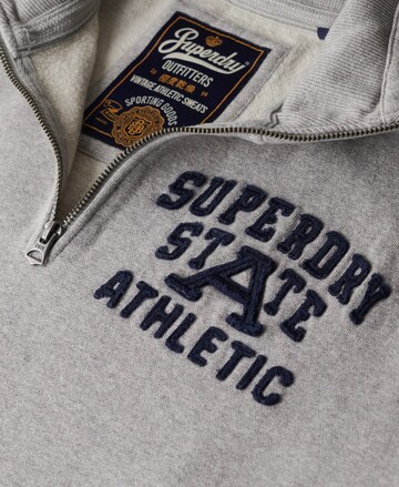 Sweat-shirt 'Vintage Athletic' Superdry en gris