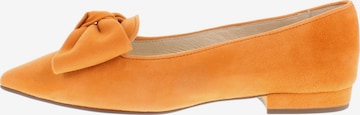 XAVER LUIS Schuhmanufaktur Ballerina 'COCOS - mit großer Lederschleife' in Orange: Vorderseite