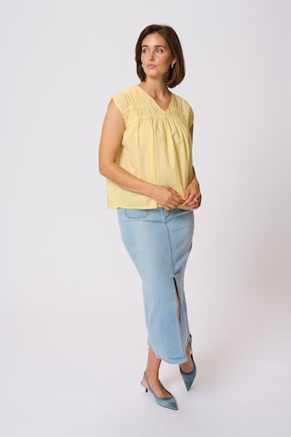 Kaffe - Blusa 'KAThua' em amarelo