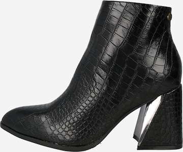 Xti Ankle Boots in Black