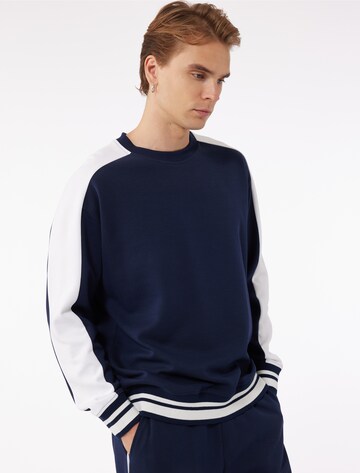 Koton Sweatshirt in Blau: Vorderseite