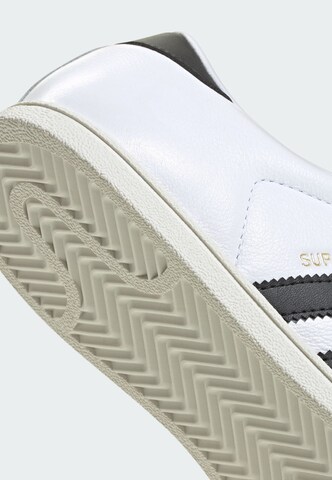 Sneaker bassa 'Superstar' di ADIDAS ORIGINALS in bianco