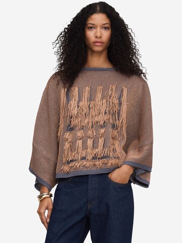 Adolfo Dominguez Svetr – béžová: přední strana