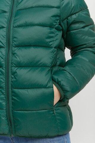 Veste mi-saison 'BELENA' b.young en vert