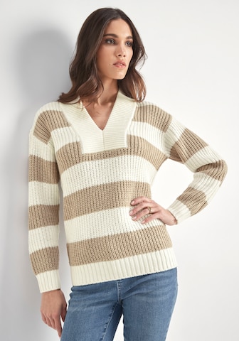 HECHTER PARIS Sweater in Beige: front