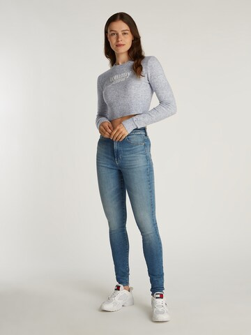 Tommy Jeans Pullover in Grau