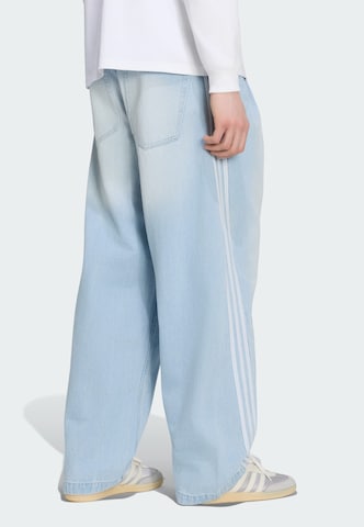 ADIDAS ORIGINALS Baggy Bandplooi jeans 'Adilenium Season 5' in Blauw