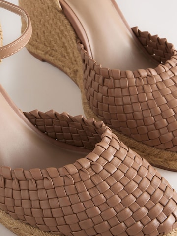 Décolleté sling 'Forever Comfort®' di Next in marrone