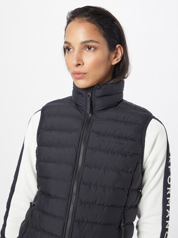 Vestă sport 'Insulated' de la PEAK PERFORMANCE pe negru