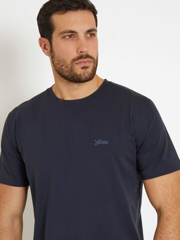 Maglietta di GUESS in blu