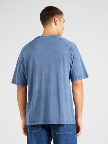 Champion Authentic Athletic Apparel T-Shirt in Blau