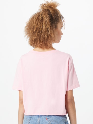 T-shirt Nike Sportswear en rose