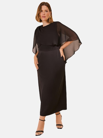 Friends Like These Kleid in Schwarz: Vorderseite