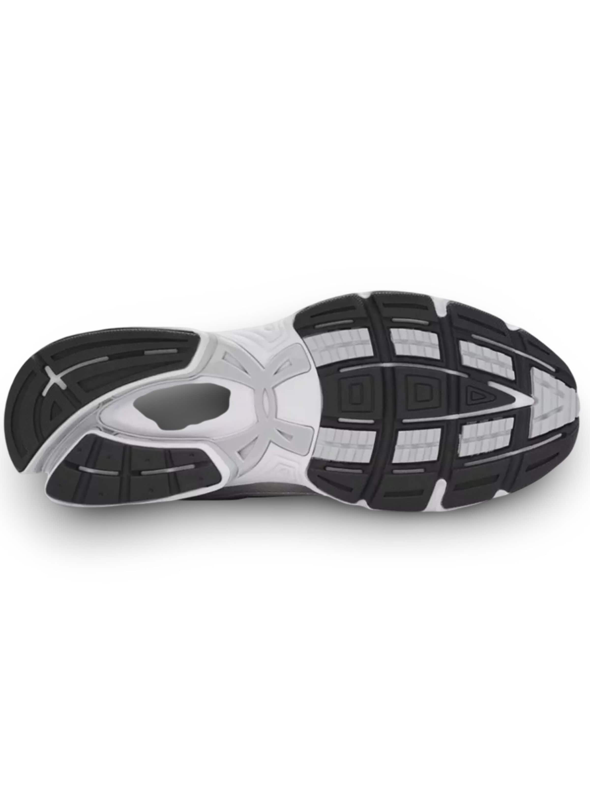 UNDER ARMOUR Sneakers in Silver