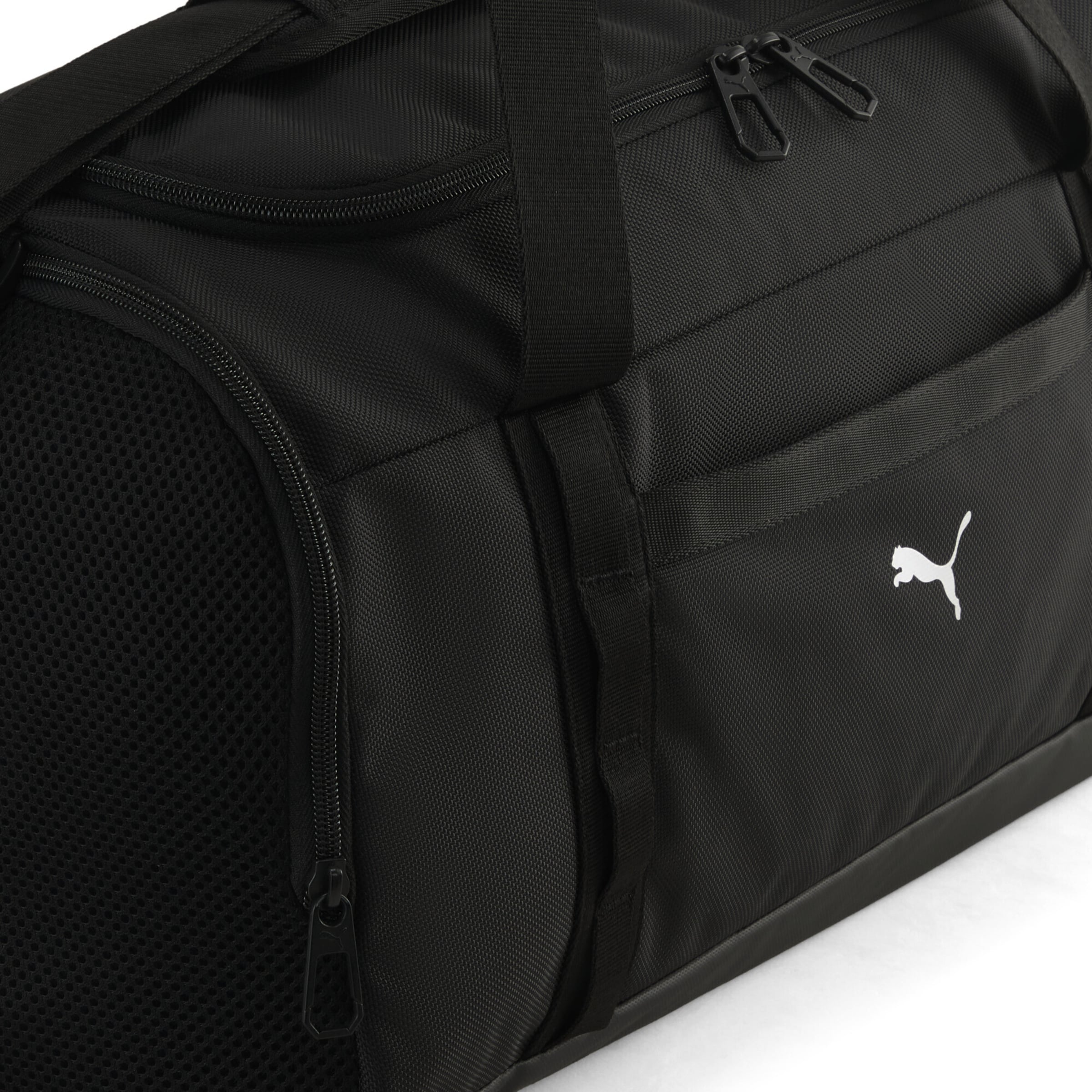 PUMA Sporttasche in Schwarz