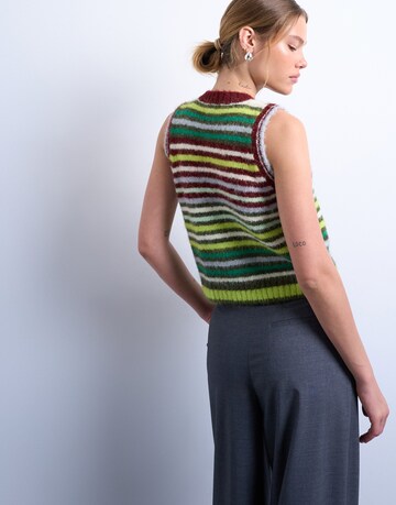 TOPSHOP Елек 'SCARO' в кафяво