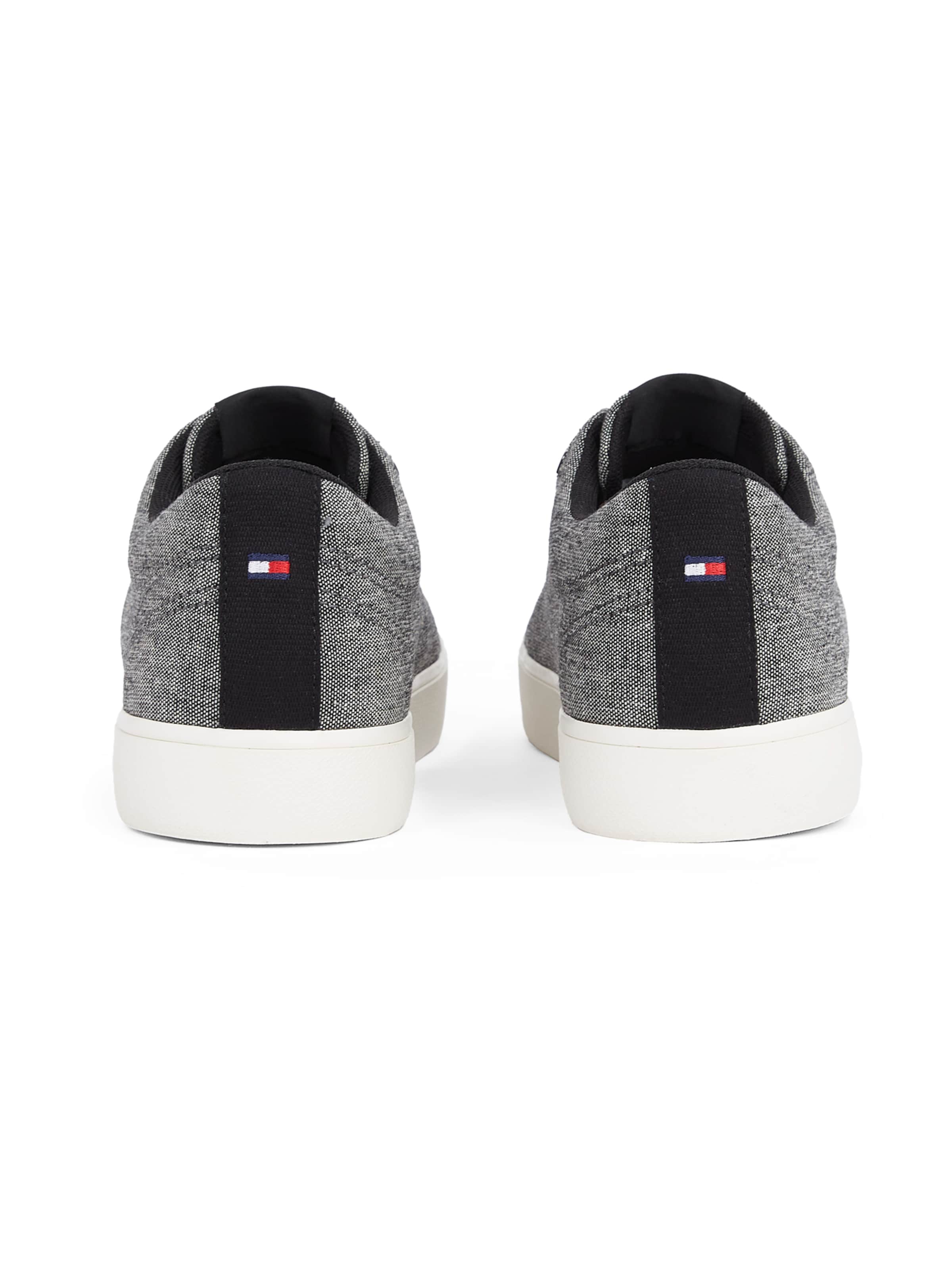 TOMMY HILFIGER Sneaker low i sort