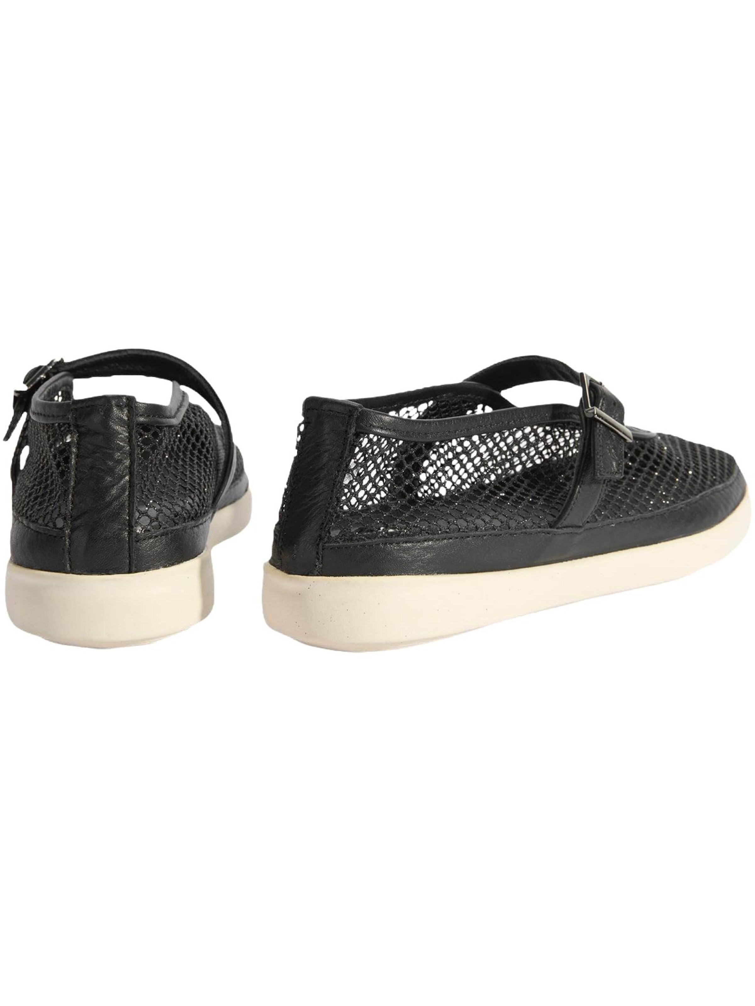 Desa - Zapatillas 'Slip-Ons' en negro