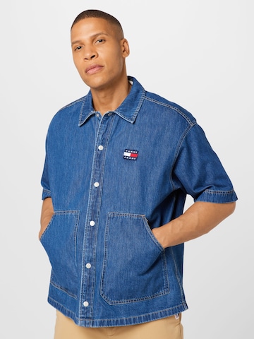 Tommy Jeans Comfort fit Button Up Shirt in Blue: front