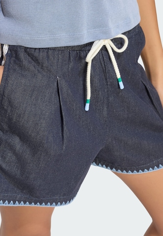 ADIDAS ORIGINALS Regular Bandplooi jeans 'Resort' in Blauw