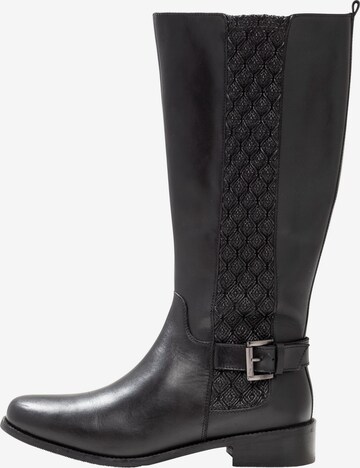 SHEEGO Boots in Black: front