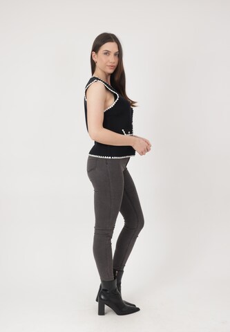 Gilet in maglia di Elara in nero