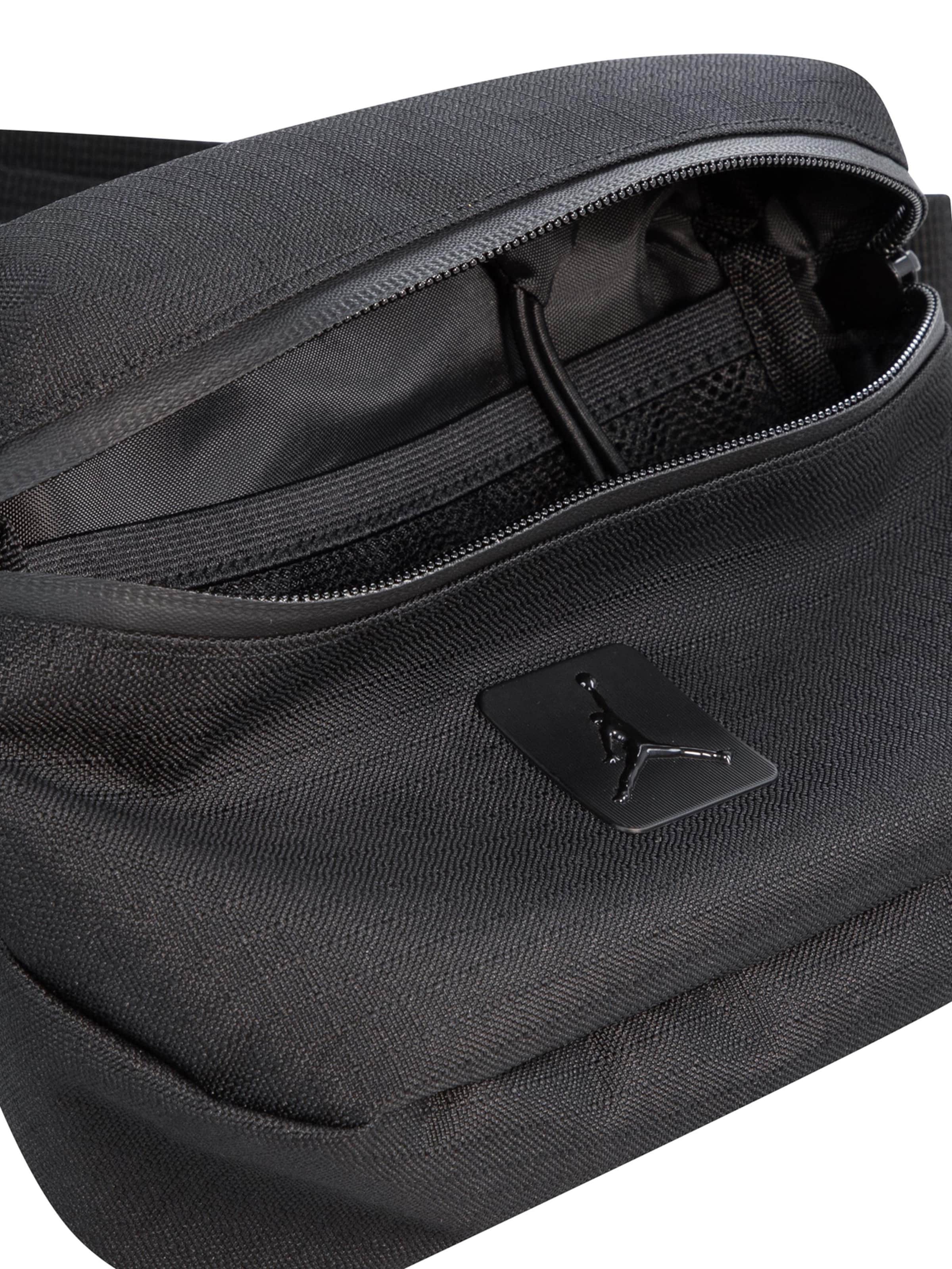 Jordan Gürteltasche 'JAM' in Schwarz