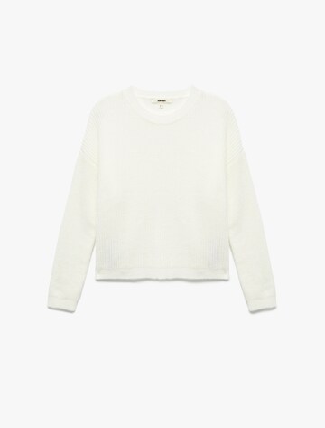 Koton Sweater in White