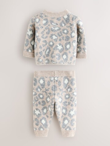 smALLSAINTS Set in Braun