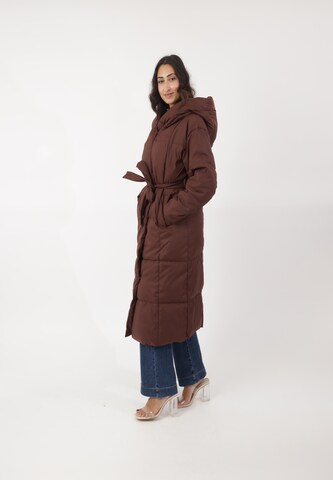 Cappotto invernale di Elara in marrone
