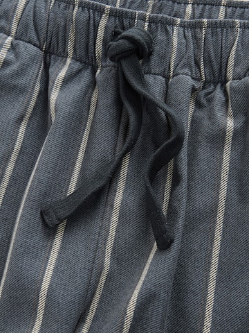 Next Pitkä pyjama värissä sininen