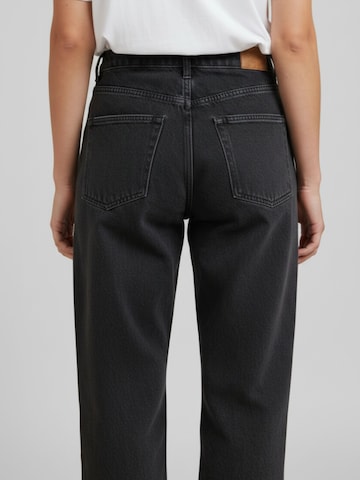 WEARABLE STORIES - Slimfit Vaquero 'Nina' en negro