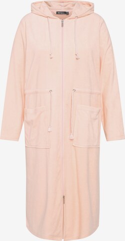 Ulla Popken Long Bathrobe in Pink: front