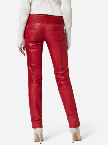RICANO - Slimfit Pantalón 'Donna' en rojo