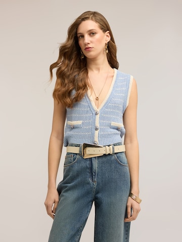 Gilet MOTIVI en bleu