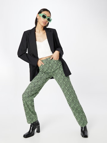 Loosefit Pantalon Monki en vert