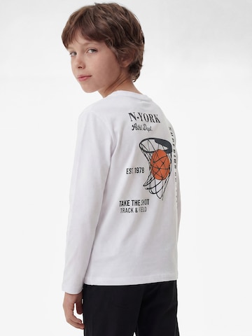 Koton Shirt in White: front