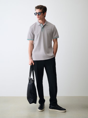 Tricou 'Motionflex' de la Next pe gri