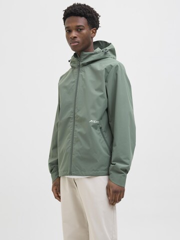 Veste mi-saison aprel en vert : devant