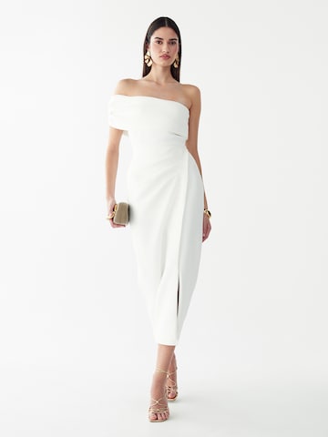 BWLDR Cocktailjurk 'LILA' in Wit: voorkant