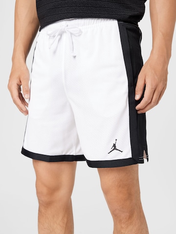 Jordan regular Παντελόνι φόρμας σε λευκό