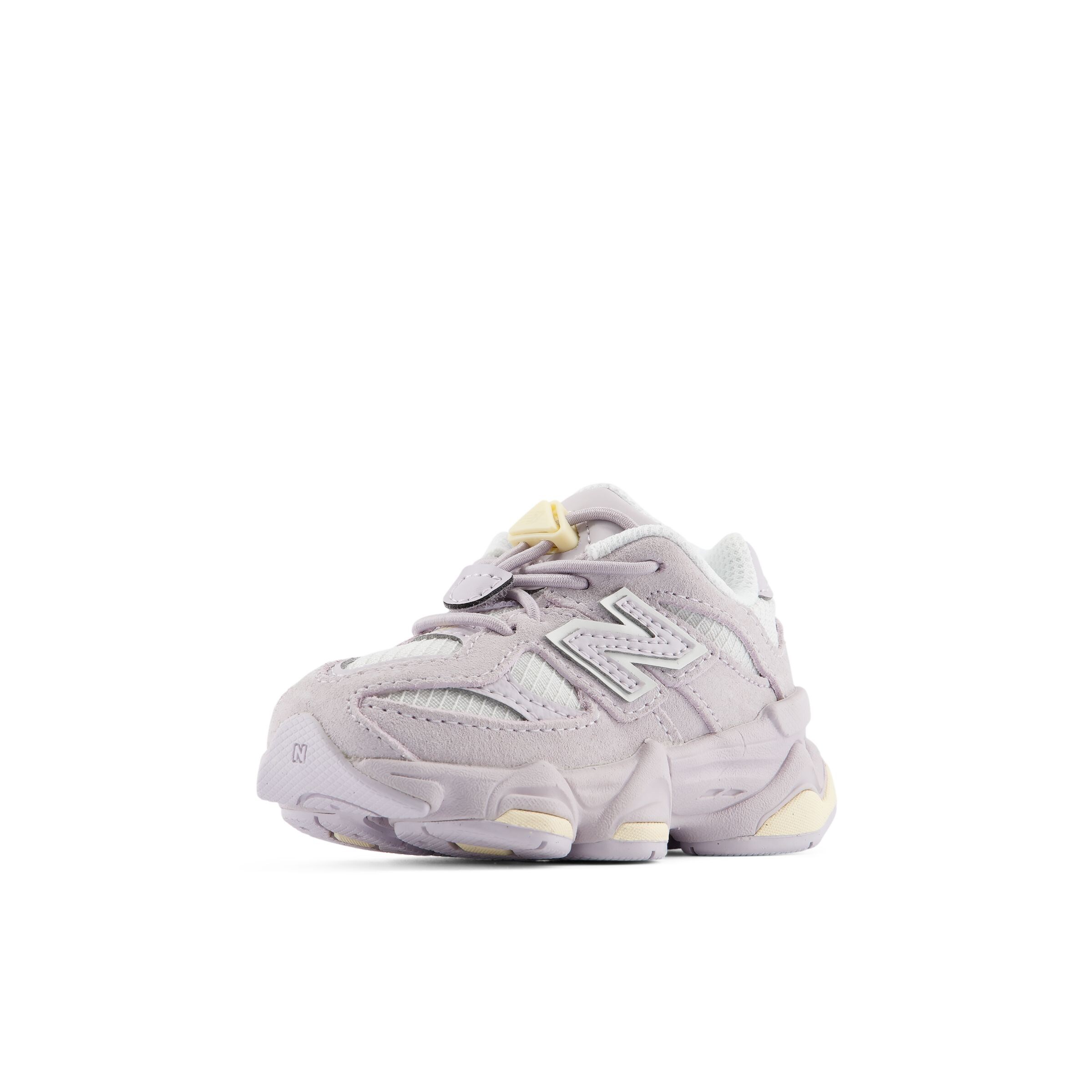 Sneaker '9060' di new balance in lilla: frontale