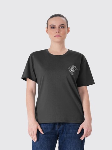 UNIQVIBE Shirt in White