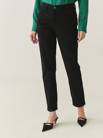 TATUUM Slimfit Chino 'YOKO 2' in Zwart: voorkant