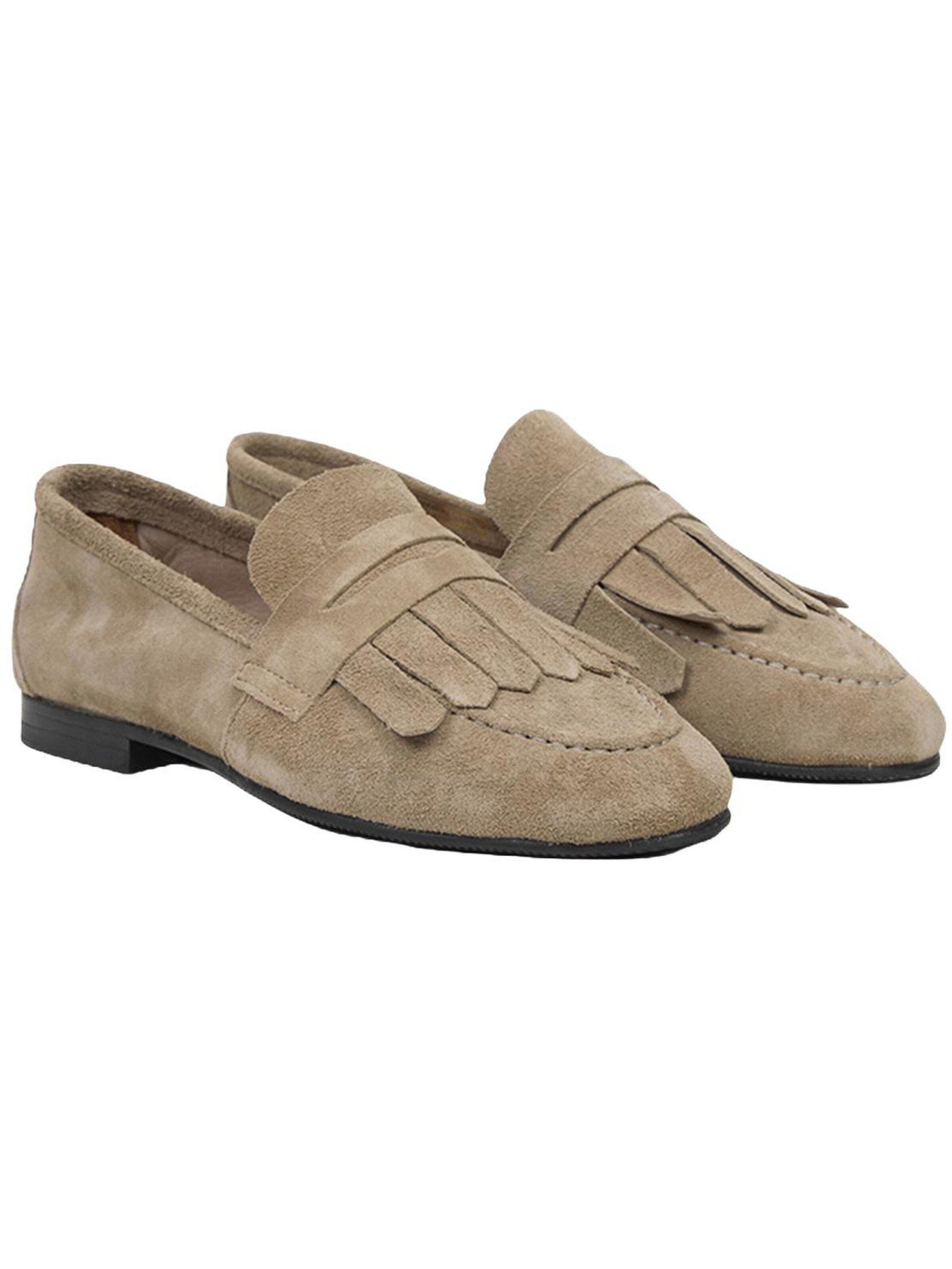 Desa Moccasins in Beige