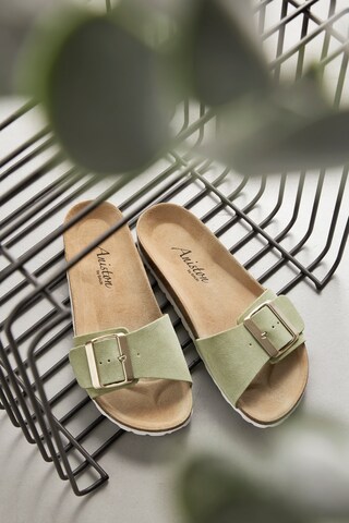 Aniston Mules in Green